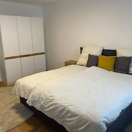 Fewo - Am Weinberg Mit Garten Apartmán