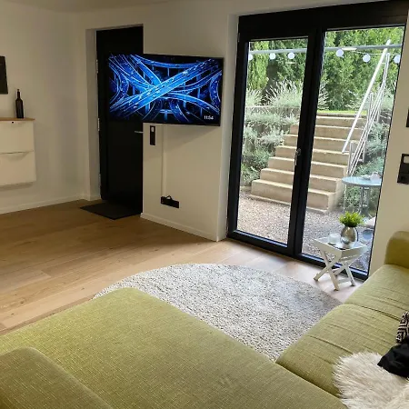 Fewo - Am Weinberg Mit Garten Apartmán Bissersheim